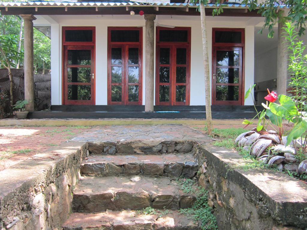 Arazo Villa Unawatuna Exterior photo
