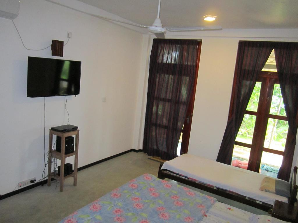 Arazo Villa Unawatuna Exterior photo